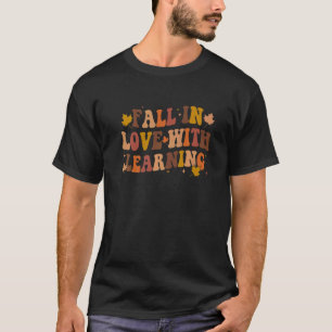 Camiseta Apaixonar-se pelo Professor de Aprendizado Outono