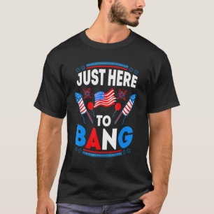 Camiseta Apenas Aqui Para Bang American Flag Usa Fireworks