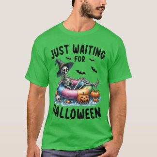 Camiseta Apenas Esperando Pelo Halloween Esqueleto Assustad