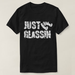 CAMISETA APENAS GLASSIN