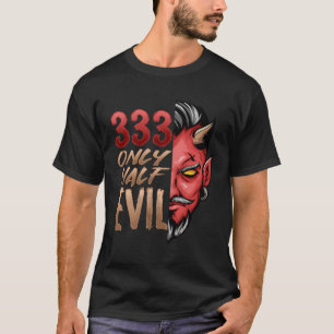 Camiseta Apenas Meia Mau 333 Caro do Dia das Bruxas