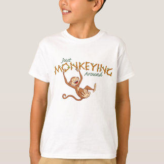 Camiseta Apenas Monkeying ao redor o t-shirt