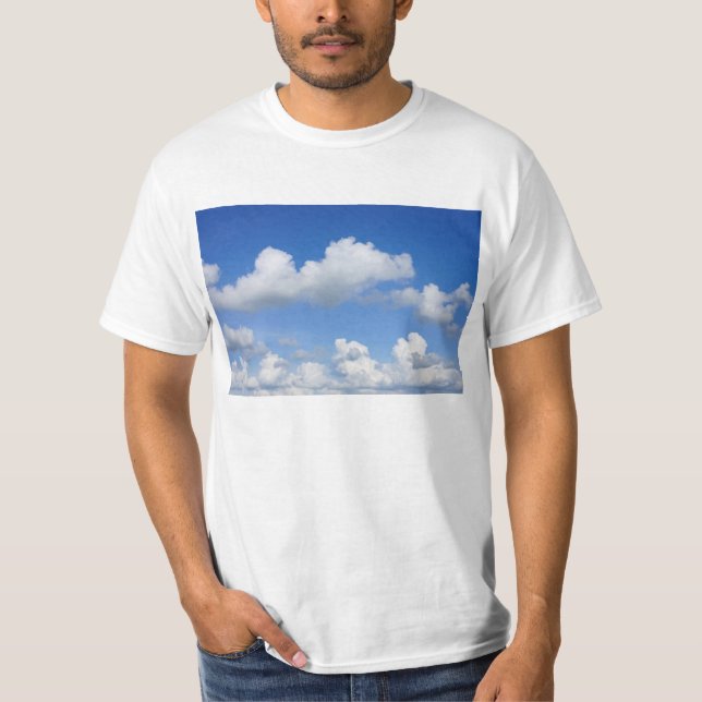 Camiseta Apenas Nuvens (Frente)