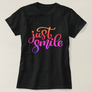 Camiseta Apenas Sorria