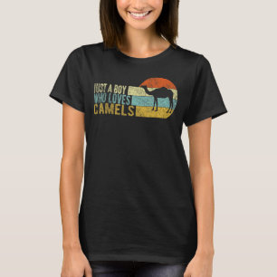 Camiseta Apenas Um Menino Que Ama Camelos Camel Retro