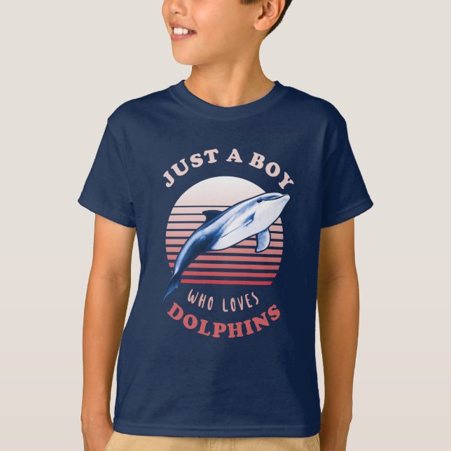 Camiseta Apenas Um Menino Que Ama Golfinhos (Frente)