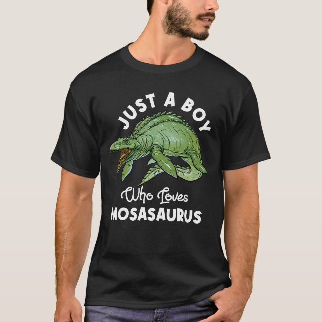 Camiseta Apenas Um Menino Que Ama O Dinossauro Do Mosassaur (Frente)