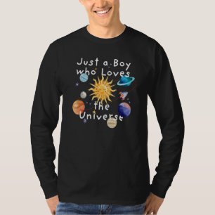 Camiseta Apenas um Menino que Ama o Universo - Galáxia para