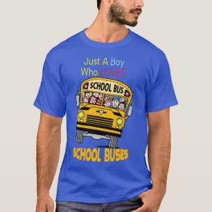 Camiseta Apenas um menino que ama ônibus escolares 6