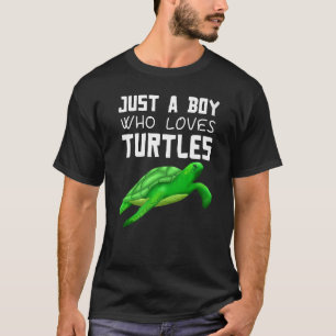 Camiseta Apenas Um Menino Que Ama Tartarugas Do Mar De Répt