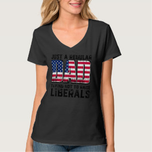 Camiseta Apenas Um Pai Regular Tentando Não Levantar Libera