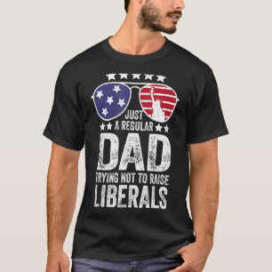 Camiseta Apenas Um Pai Regular Tentando Não Levantar Libera