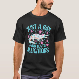 Camiseta Apenas Uma Garota Que Ama Jacarés Floral Crocs Fem