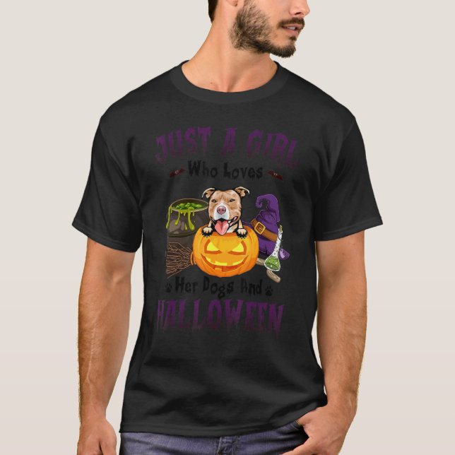 Camiseta Apenas Uma Garota Que Ama Seus Cães E Pitbu De Hal (Frente)