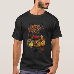 Camiseta Apenas Uma Garota Que Ama Vacas E Outono Mas Açoug