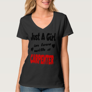 Camiseta Apenas Uma Menina Apaixonada Por Um Carpinteiro