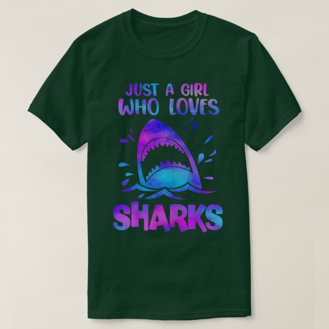 Camiseta APENAS UMA MENINA QUE ADORA SHARKS Excelente Shark (Frente do Design)
