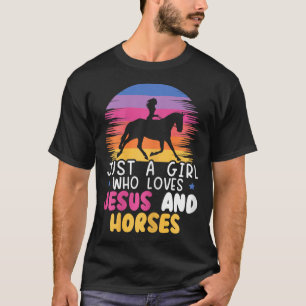 Camiseta Apenas Uma Menina Que Ama Jesus E Cavalos Equestre