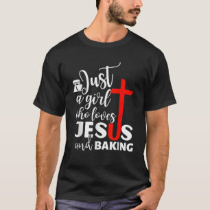Camiseta Apenas Uma Menina Que Ama Jesus E Fazendo Chi Engr