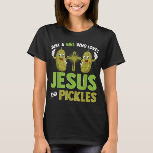 Camiseta Apenas Uma Menina Que Ama Jesus E Pickles Christia