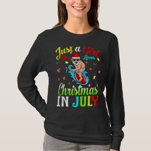 Camiseta Apenas Uma Menina Que Ama O Natal Em Julho Havaian