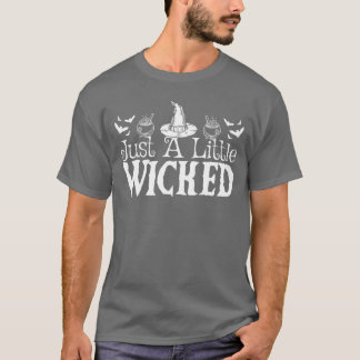 Camiseta Apenas Uma Pequena Bruxaria de Halloween Dia das B