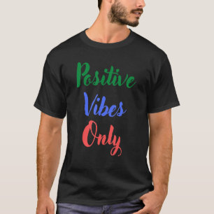 Camiseta Apenas Vibes Positivas