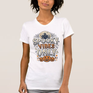 Camiseta Apenas Vibrações Assustadoras Desenho de Abóbora d