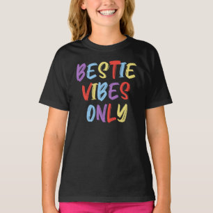 Camiseta Apenas Vibrações de Melhor Amiga