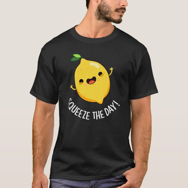 Camiseta Aperte O Dia Engraçado Lemon Pun Dark BG (Frente)