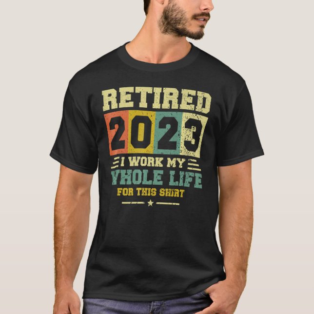 Camiseta Aposentado 2023 Engraçado Retimento de Vintagem Hu (Frente)
