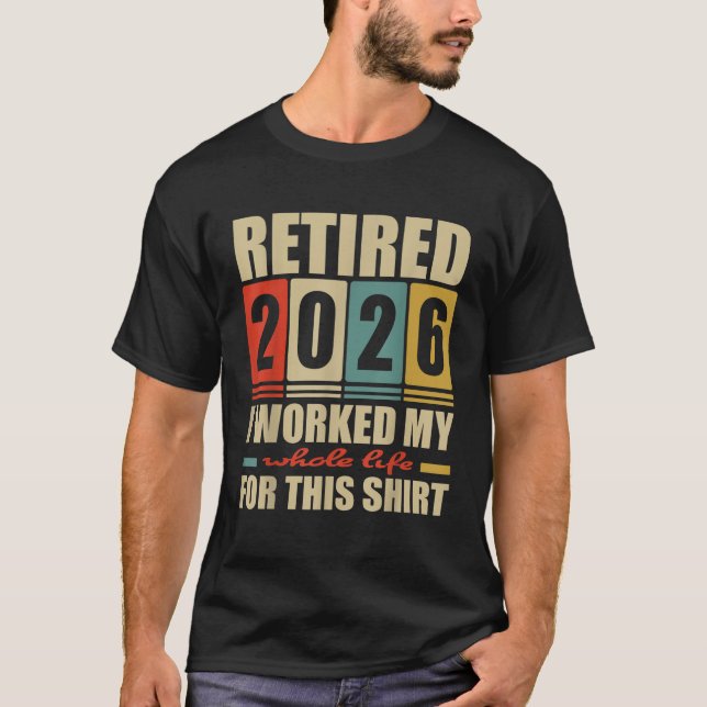 Camiseta Aposentado 2025 Homens em Reforma Humor das Mulher (Frente)