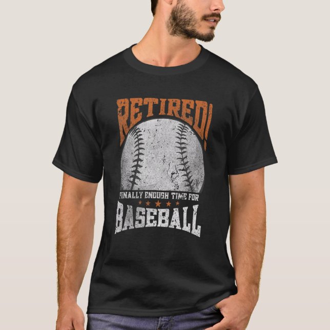 Camiseta Aposentado Finalmente Tempo Suficiente Para A Pens (Frente)