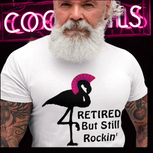 Camiseta Aposentadoria Engraçada Aposentado mas Ainda Rocke