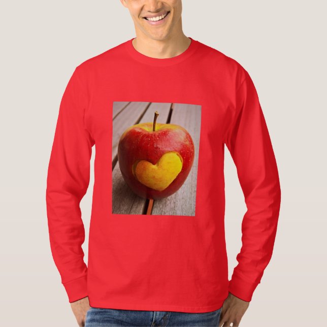 Camiseta "Apple Love" Foto Bela. Comprar Agora (Frente)