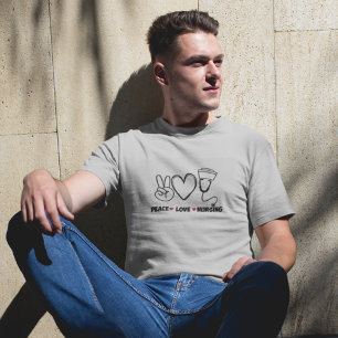 Camiseta Apreciação de Enfermagem de Amor à Paz das cinzas