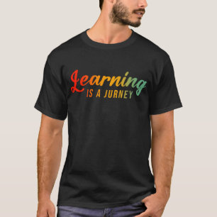 Camiseta Aprender É Uma Viagem