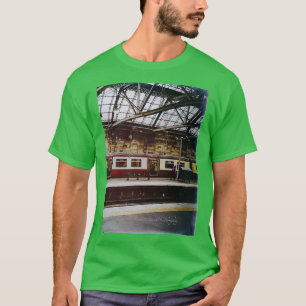 Camiseta Apresse-se para sua estação central do treinador G