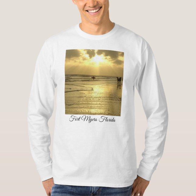 Camiseta Aproveitando a praia em Sunset T-Shirt (Frente)