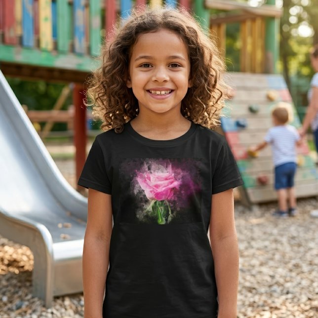 Camiseta Aquarela de Rosa Rosa em Fundo Preto (Pink Rose Watercolor on Black Background. Girl Basic Black T-Shirt)