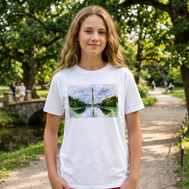 Camiseta Aquarela do Monumento a Washington com Reflexo (Washington Monument Watercolor with Reflection. Girl Basic White T-Shirt)