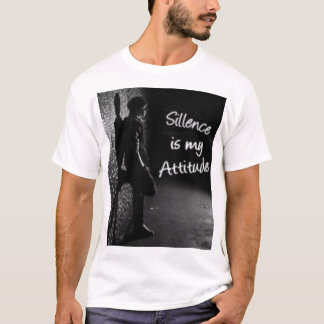 Camiseta Aqui está uma sugestão para um "Silêncio é minha a