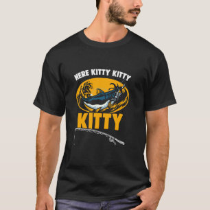 Camiseta Aqui Kitty Fisher Vara de Pescar Pescador de Peixe