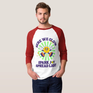 Camiseta Aqui Nós Brilhamos, Provocamos Alegria, Espalhamos