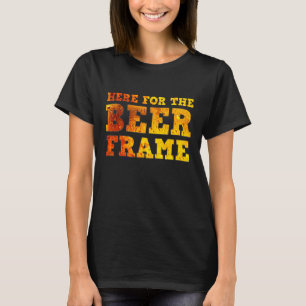 Camiseta Aqui Para A Boliche De Frame De Cerveja, Um Bolinh