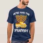 Camiseta Aqui Pela Sufganiyot Engraçado Chanukah Hanukkah<br><div class="desc">Aqui Pela Sufganiyot Engraçado Chanukah Hanukkah. Veja nossa seleção de camisa de aniversário para o melhor em peças únicas ou personalizadas feitas à mão de nossos compras.</div>