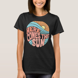 Camiseta Aqui Vem A Família Sun Summer Groovy