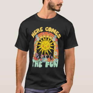 Camiseta Aqui Vem a Noiva Divertida Retro 70s Despedida de