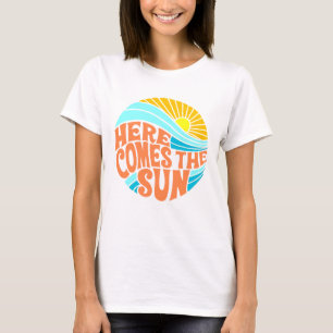 Camiseta Aqui vem o Sol Tee, Estilo Retro, Estilo Hippie