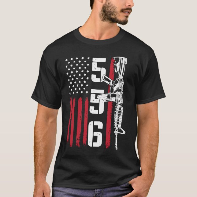 Camiseta Ar 15 American Flag Alt. 556 (Frente)